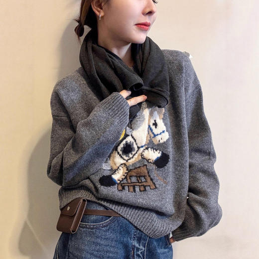 丁摩 羊毛混纺小马刺绣针织衫女式圆领套头毛衣Z25146 商品图2