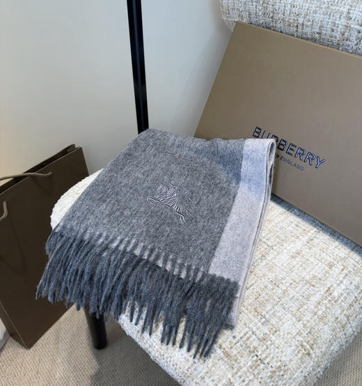 秋冬特惠💰280 巴宝莉男女围巾 商品图3
