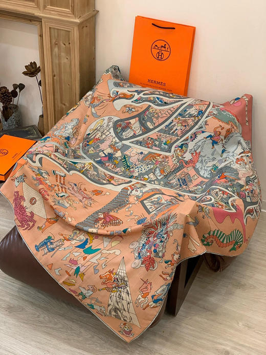 秋冬特惠💰450 爱马仕围巾 “马术学院”双面同色丝绒披肩～手工卷边丝绒方巾 商品图6