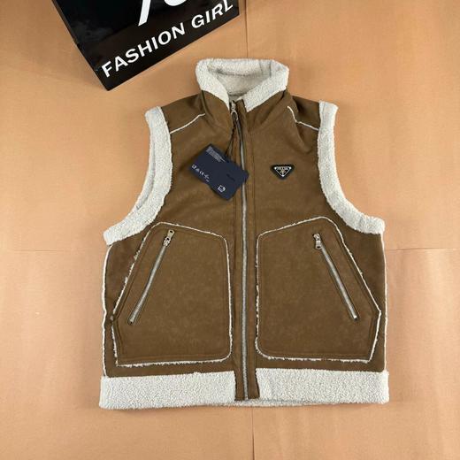 F010433粗狂感十足立体裁剪双面穿拼接马甲 商品图2