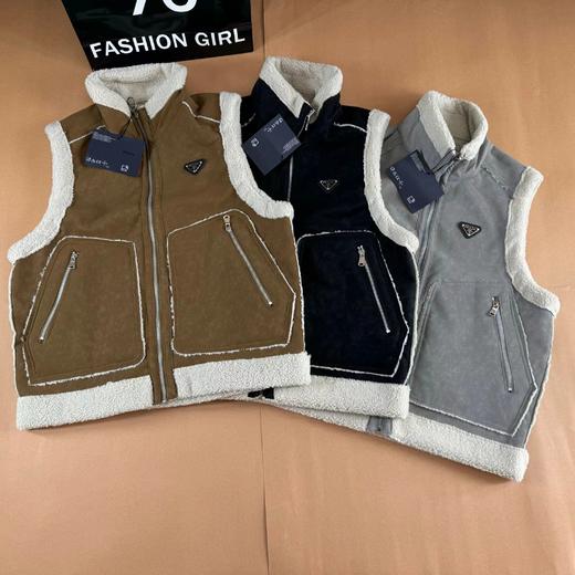 F010433粗狂感十足立体裁剪双面穿拼接马甲 商品图0