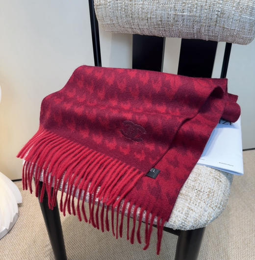 秋冬特惠💰290 香奈儿围巾 难得一见的温柔配色 商品图6