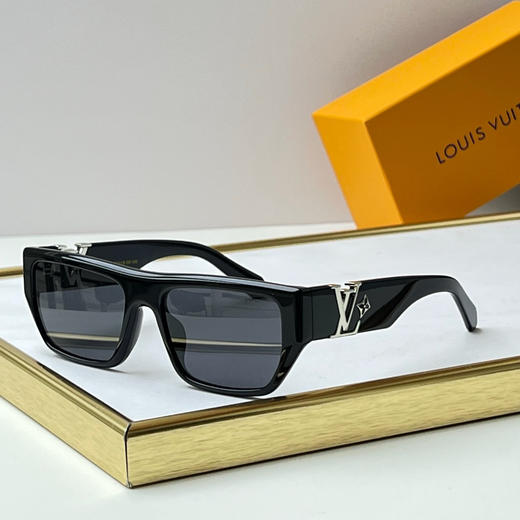 秋冬特惠💰290 LV眼镜 太阳镜 MOD：Z2873U，Size：57口18 145 商品图2