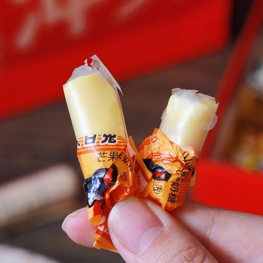 大白兔什锦奶糖锦鲤礼盒 600g/盒 商品图5