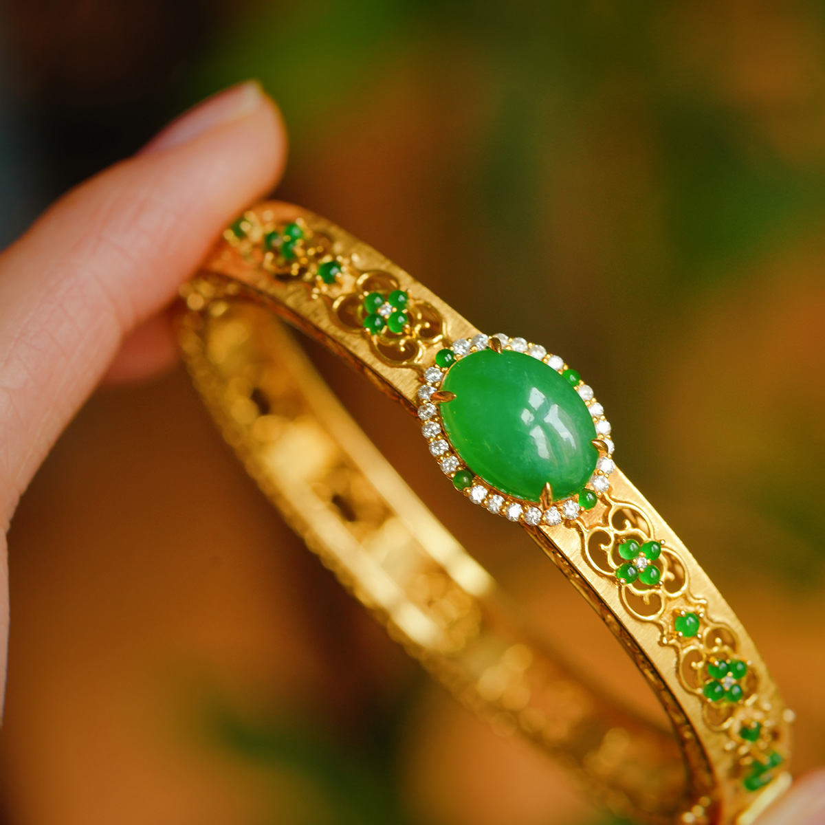 龢盒原创 18k金镶帝王绿翡翠蛋面钻石手镯