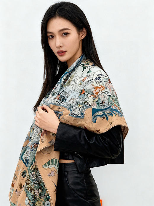 秋冬特惠💰450 爱马仕围巾 “马术学院”双面同色丝绒披肩～手工卷边丝绒方巾 商品图0