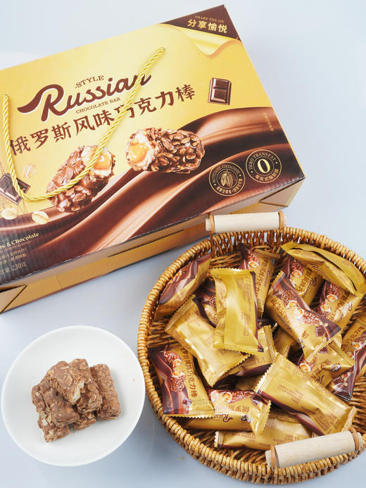 【俄罗斯风味巧克力棒】🔥巧克力➕花生酱➕脆米果➕麦片🍫 ✅浓郁顺滑的巧克力+酥脆的米果+外层洒满麦片+内层花生酱夹心  商品图5