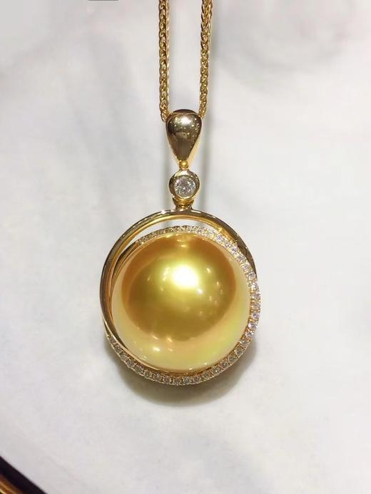 【私席真珠·新年盛宴】18K金镶钻南洋金珠吊坠·12-13mm
（孤品） 商品图0