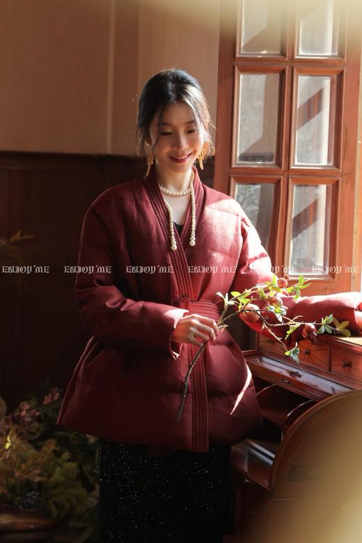 【门店同款】ENJOY冬季“烟火漫春”V领收腰羽绒服 168996024 商品图1