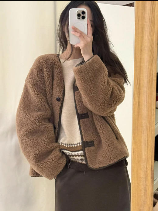 15-1 原材渠道货 小禾 骆驼绒绵羊毛混纺 轻中式 泰迪短大衣 轻盈保暖 优雅大气 商品图0