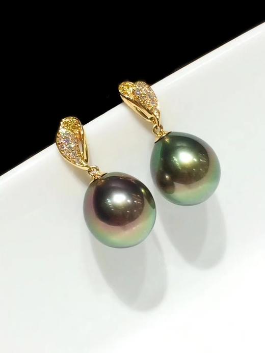 【私席真珠·新年盛宴】18K金镶钻黑珍珠耳钉，11-12mm珠 商品图1