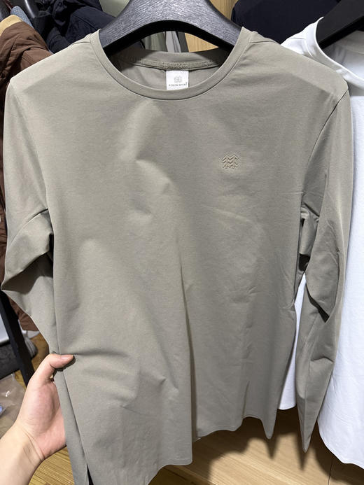 原单正品 KL可隆男士长袖T恤 SECO面料 速干透气，胸前小标设计，压胶工艺处理，三个色 
尺码M-3XL 商品图5
