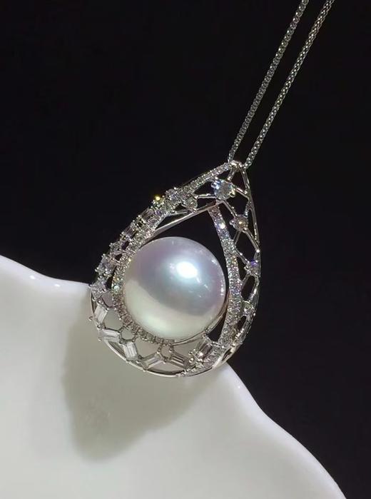 【私席真珠·新年盛宴】18K金镶钻白珍珠吊坠，13-14mm珠 商品图1