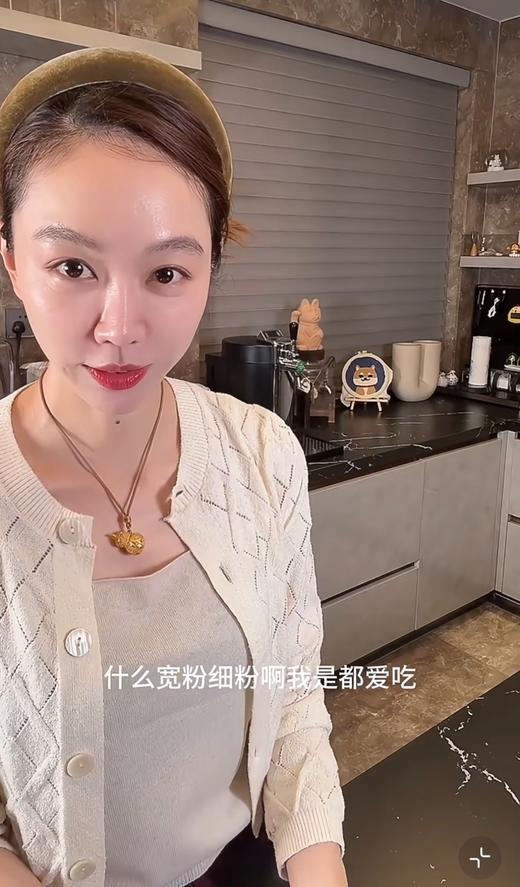 一店k （年度随便买 不心疼系列上新！）被追问800次的沙金首饰！不是黄金买不起，而是沙金更有性价比！永远为金灿灿的饰品心动！小预算拿捏千金感！金店在售同款 沙金系列手镯项链饰品 商品图12