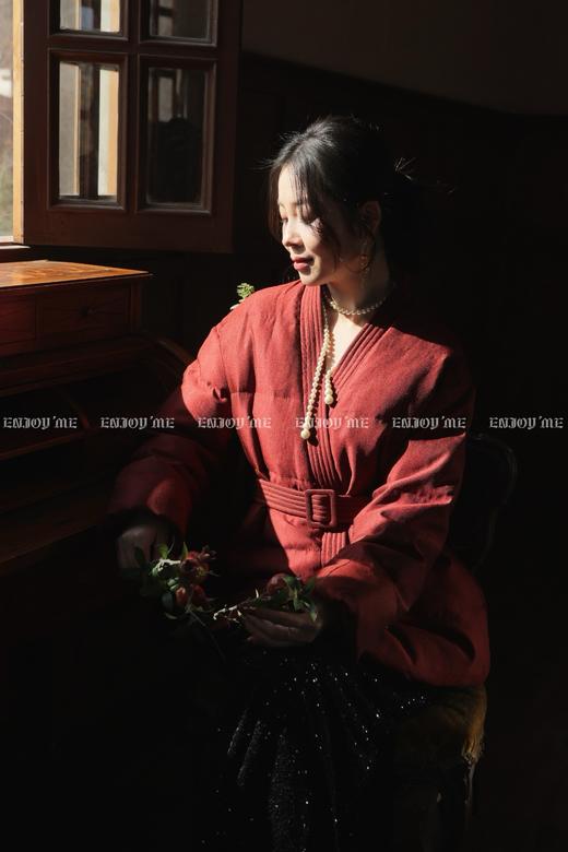 【门店同款】ENJOY冬季“烟火漫春”V领收腰羽绒服 168996024 商品图3