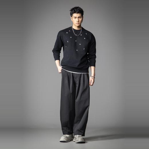 PINLI品立2026春季新款男士潮牌金属烫钻圆领落肩袖套头卫衣上衣BG262109003 商品图4