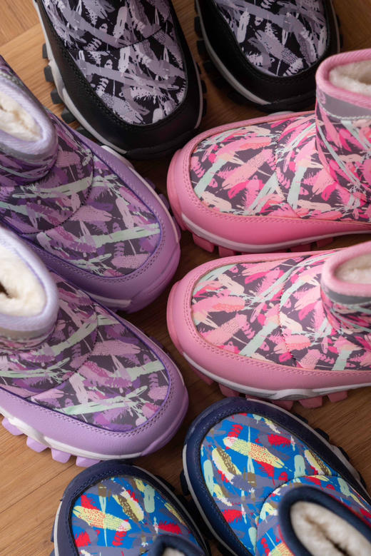 ⏰69.9秒❗️一脚踩进小火炉❗️【巴布豆儿童雪地靴】某宝同款售价150元❗️  ✅加厚毛绒内里，保暖又舒适  ✅高帮包裹脚踝，防水鞋面  ✅便携魔术贴设计，防滑鞋底  ⚠️尺码28-38码 商品图7