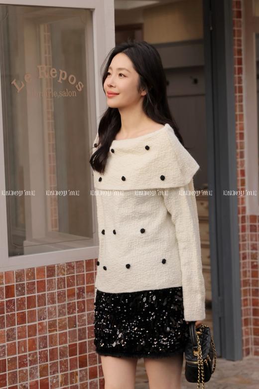 【门店同款】ENJOY冬季“暖冬软糖”波点奶糖一字肩毛衣 168899718 商品图5