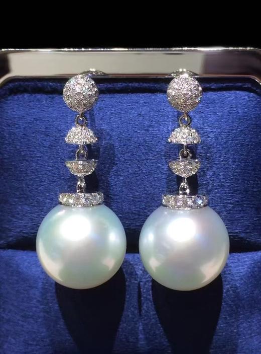 【私席真珠·新年盛宴】18K金镶钻澳白珍珠耳针·13mm（孤品） 商品图1