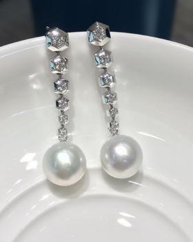 【私席真珠·新年盛宴】18k金镶钻澳白珍珠耳针10-11mm 圆