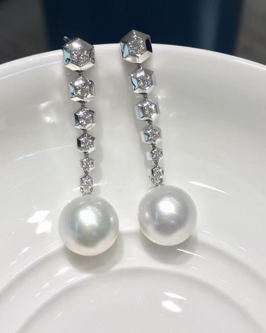 【私席真珠·新年盛宴】18k金镶钻澳白珍珠耳针10-11mm 圆 商品图0