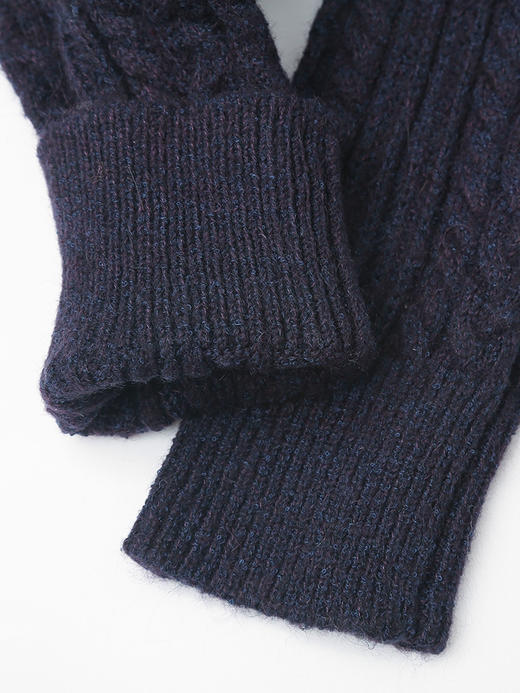 奶白色半拉链高领绞花针织毛衣 宽松慵懒坑条纹理显瘦保暖秋冬通勤温柔气质套头上衣 商品图3