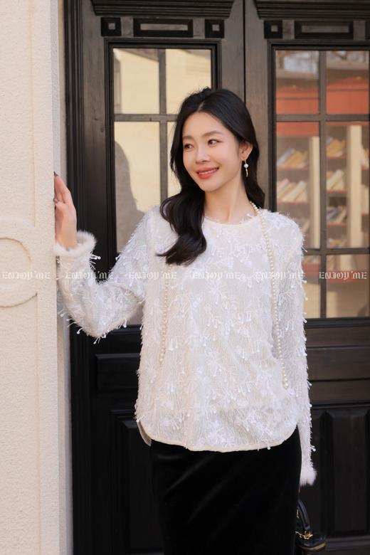 【门店同款】ENJOY冬季“烟火漫春”闪片绣花中式上衣 168995881 商品图3