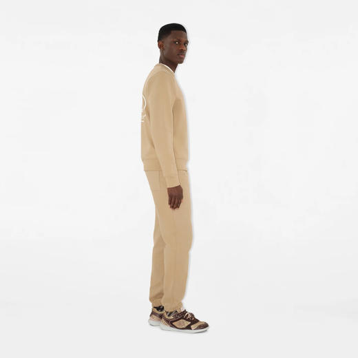 BURBERRY 巴宝莉 男士马术骑士徽章印花棉质运动裤 卡其色 8110588 B8626 商品图3