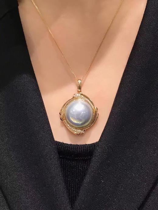 【私席真珠·新年盛宴】18K金镶钻马贝珍珠吊坠，19-20mm 商品图2