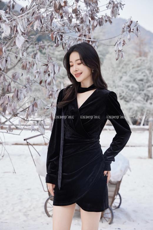 【门店同款】ENJOY冬季“相聚时刻”黑天鹅飘带连衣裙 169099165 商品图1