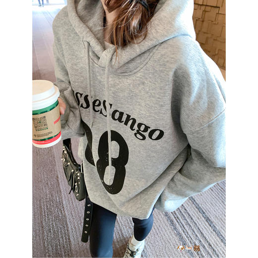 <曾小咸推荐>2.24现货秒杀 ！微信超特价！韩系字母连帽加绒卫衣 日常219.99 立减130 秒杀89.99！！ 商品图2