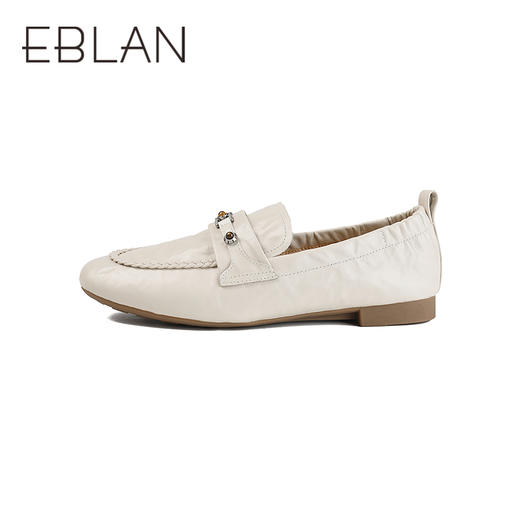 【上新】伊伴2026春季水晶羊皮波嬉风编织感低跟薄底乐福鞋B26100915 商品图1