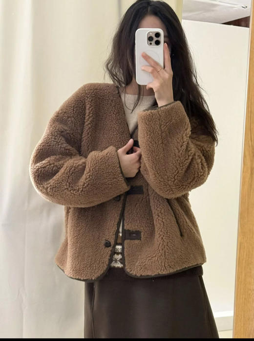 15-1 原材渠道货 小禾 骆驼绒绵羊毛混纺 轻中式 泰迪短大衣 轻盈保暖 优雅大气 商品图6