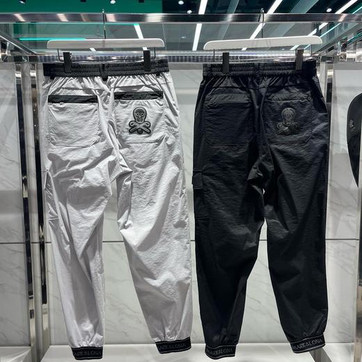 春夏新款男士运动长裤来了！本季大热的帅气工装风，韩国ZG卖断货的大爆款🔥，松紧腰带又可系皮带的设计，高球与休闲运动的完美结合。 商品图1