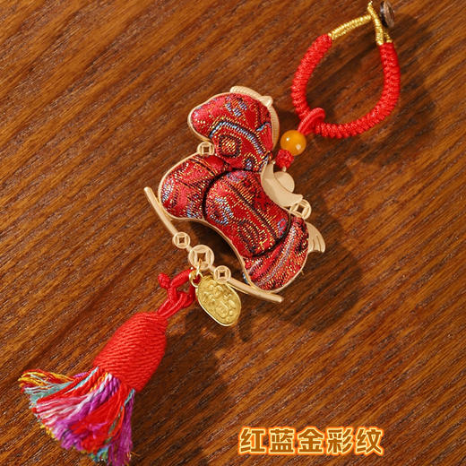 马年爆火！九华山祈福！九华山宋锦马上暴富挂件 甄选非遗宋锦 匠人手工裁片 四款纹样可选【3-5天工期】（xn） 商品图10