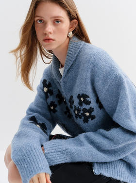 爆款3-5天发货！cos风雾霾蓝 法式浪漫设计感钩花花朵拉链开衫毛衣外套  M9130