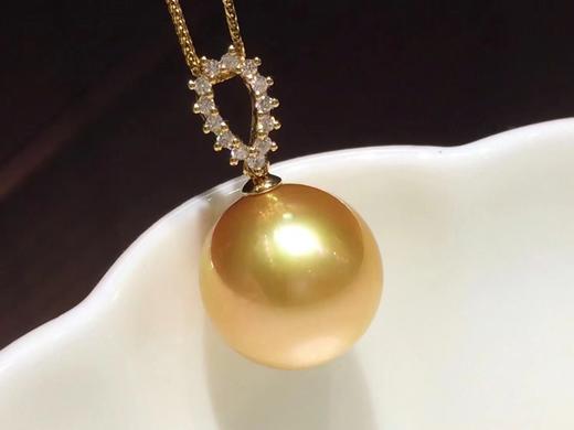 【私席真珠·新年盛宴】18K金镶钻金珍珠吊坠，13.9mm珠 商品图1