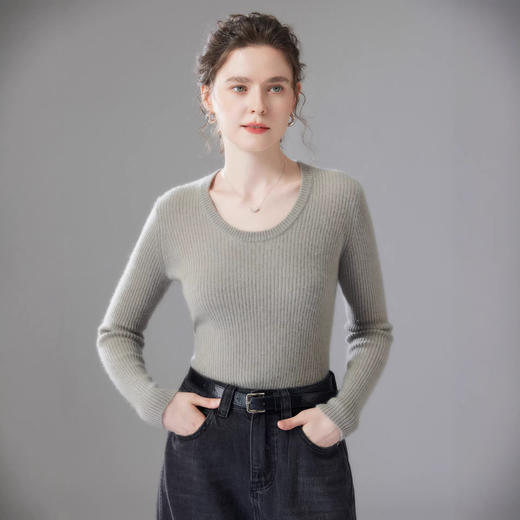 「高货rig」全新升级【铂金会员293/天猫389/差价96】(34715)洛诗琳气质U领套头羊绒衫2026新款修身显瘦百搭针织毛衣 商品图0