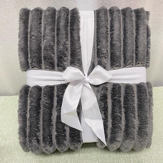 抽条法兰绒毛毯  加厚保暖毛毯办公午睡💤沙发盖毯 商品图0