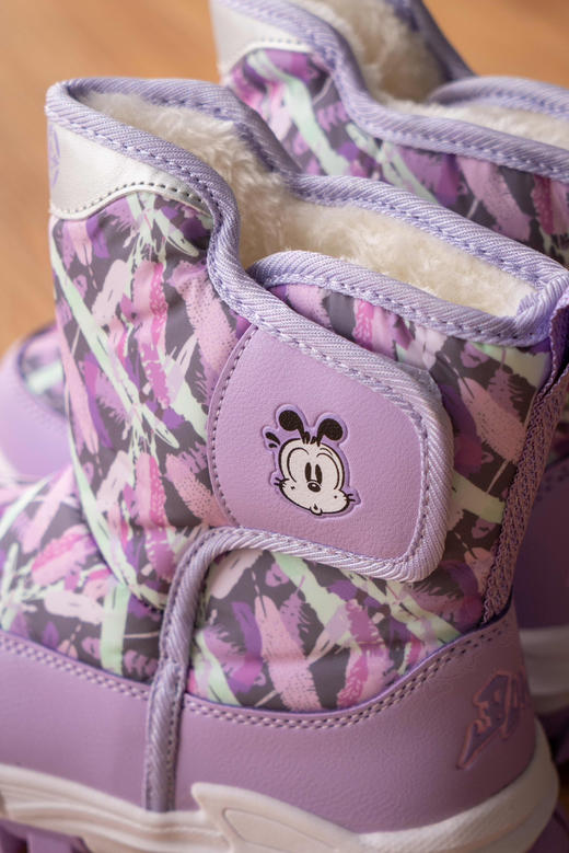 ⏰69.9秒❗️一脚踩进小火炉❗️【巴布豆儿童雪地靴】某宝同款售价150元❗️  ✅加厚毛绒内里，保暖又舒适  ✅高帮包裹脚踝，防水鞋面  ✅便携魔术贴设计，防滑鞋底  ⚠️尺码28-38码 商品图5