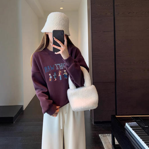 时髦减龄！加绒圆领卡通刺绣正肩卫衣外套女上衣2026冬新款！ 商品图2