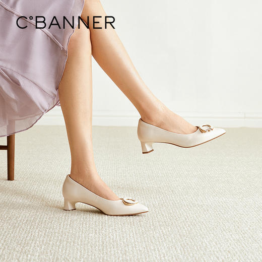千百度裸色尖头粗高跟鞋女2026春季新款通勤舒适小皮鞋浅口单鞋A26125078 商品图0
