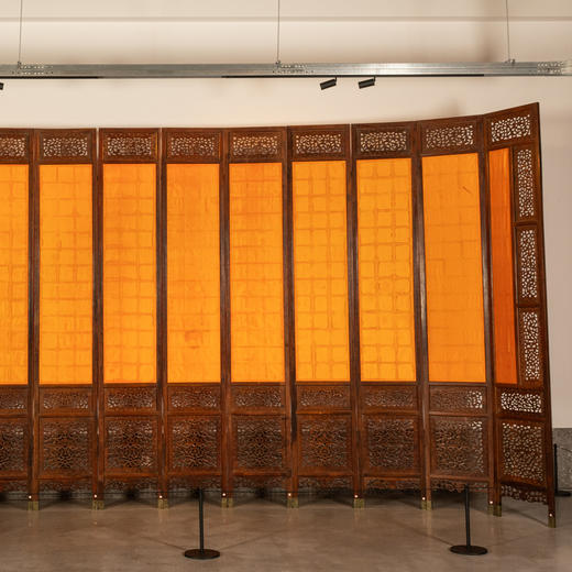 明 黄花梨福禄寿十二扇大屏风 （售价6600万） 商品图5