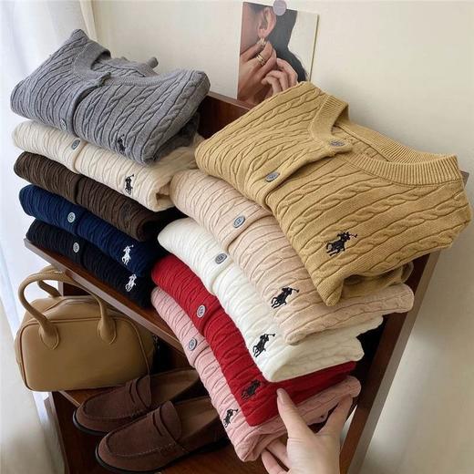 【亲肤舒适细腻软糯❗️简约时尚高级感】秋冬季新款麻花刺绣针织开衫圆领高品质短款气质毛衣上衣外套。jc 商品图0