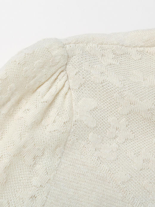 黑色半高领后背纽扣针织衫 镂空纹理修身显瘦长袖打底衫 秋冬通勤温柔气质内搭上衣 商品图4