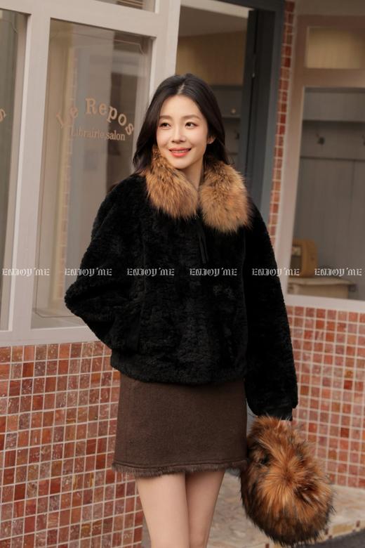 【门店同款】ENJOY冬季“暖冬软糖”拉链款毛外套 169148887 商品图0