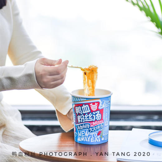 鸭血粉丝汤速食冲泡方便速食桶装零食小吃 商品图2