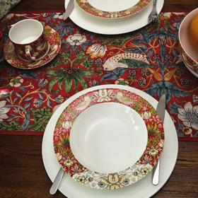 Morrisart草莓小偷餐具|新年C位餐具就用它！颜值高拍照超出片！杯子/汤碗/盘