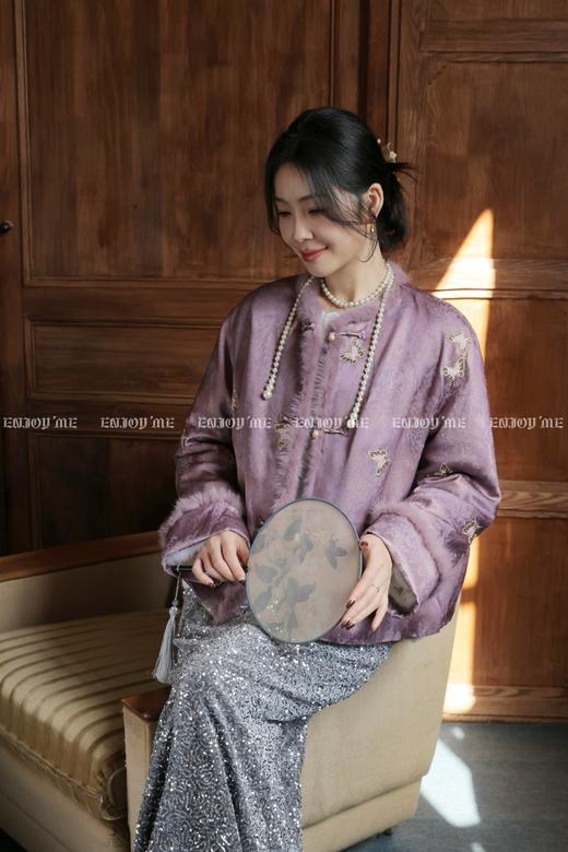 【门店同款】ENJOY冬季“烟火漫春”花枝蝶憩中式羽绒外套 169094049 商品图0