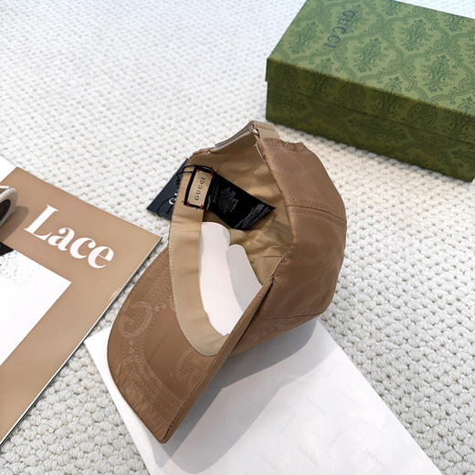 秋冬特惠💰160 古驰棒球帽 火爆来袭 工艺非常精美 高档大气上档次！低调奢华，方便携带！跑量！ 商品图3